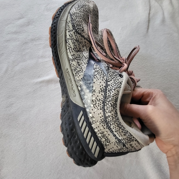 Brooks Adrenaline Sneaker Pink 9 - Picture 2 of 15